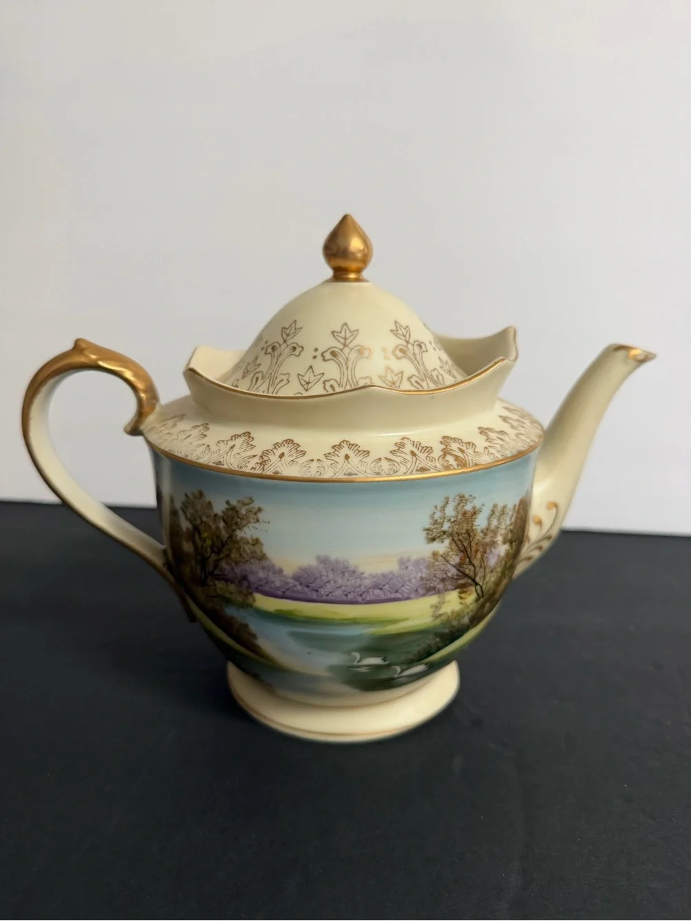 Rare Ardalt Victorian Musical Teapot 8x10” Vintage Japan